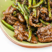 35. Stir-Fried Beef with Green Beans 雲豆炒牛肉