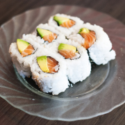 10. Salmon & Avocado Roll (8 pcs)