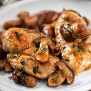 44. Stir-Fried Chicken with Mushrooms 北菇雞球