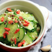 Cucumber Salad with Chili 辣拌黄瓜 