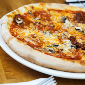 10. Pepperoni & Mushrooms Pizza