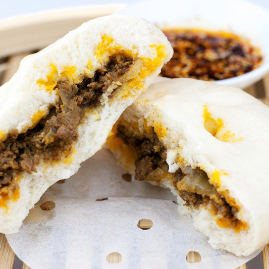 Char Siu Steam Bun (Bánh Bao Xá Xíu)