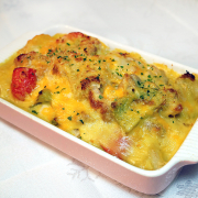 7. Baked Rice with Chicken Steak in Portuguese Sauce 焗葡汁雞扒飯