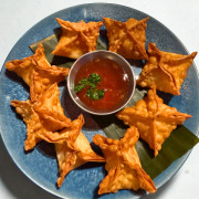 Crab Rangoon (8 pcs)