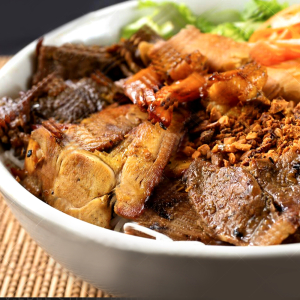 C5. Grilled Pork / Cơm Thịt Nướng