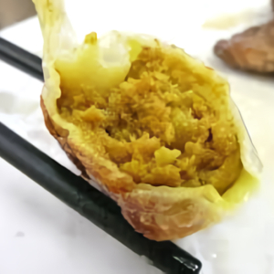 60. Poulet au curry (15 mcx) / Curry Chicken (15 pcs)