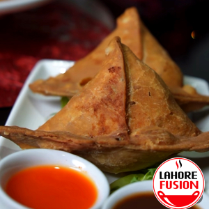 Vegetable Samosa (2 pcs)