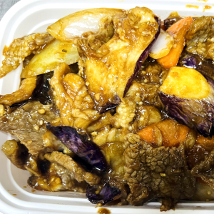 Beef with Eggplant 茄子牛肉