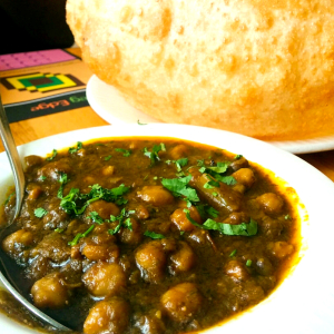 Cholle Bhature / Puri