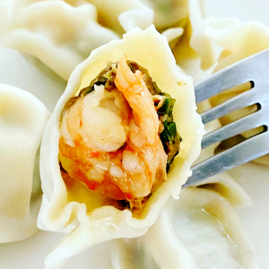 52. Porc, crevettes et ciboulette (15 mcx) / Pork, Shrimps and Chives (15 pcs)