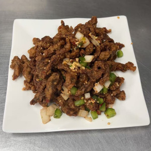 B1. Spicy Pepper Crispy Beef