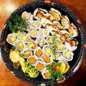 MP1. Maki Platter A (34 pcs+2 Miso)