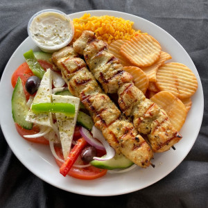 Chicken Stick Plate / Assiette b&acirc;tonnet de poulet 