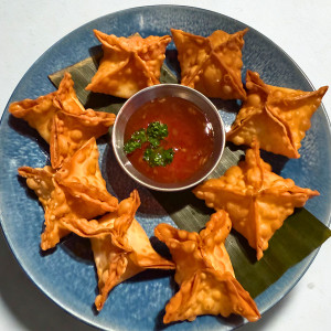 Crab Rangoon (8 pcs)