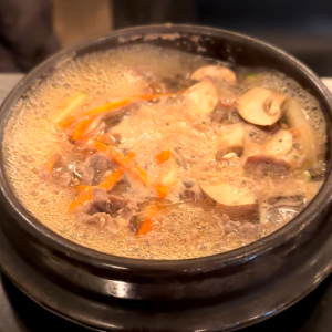 Bulgogi Hot Pot 뚝배기 불고기
