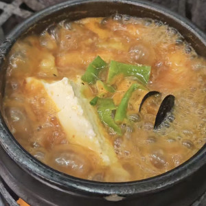TS1. Dumpling Soft Tofu Soup 만두 순두부