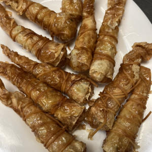 E67. Mee Sua Roll 金黃腐皮卷