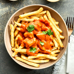 Butter Chicken Poutine