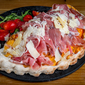 Pazza Calzone