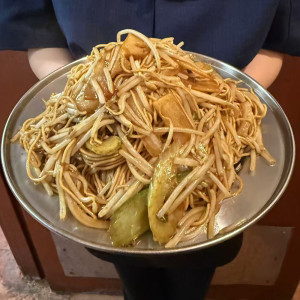 Vegetable Lo Mein