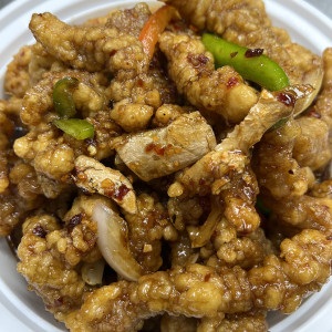 19. Sichuan Style Beef 四川牛肉