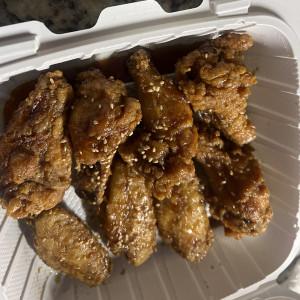 2. Honey Soy Chicken Wings (8 pcs)