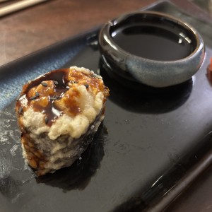 50. Spicy Tuna Tempura Roll (8 pcs)