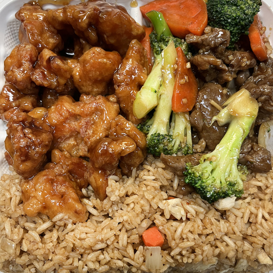C3. Vegetables Spring Roll, General Tao's Chicken & Beef with Broccoli