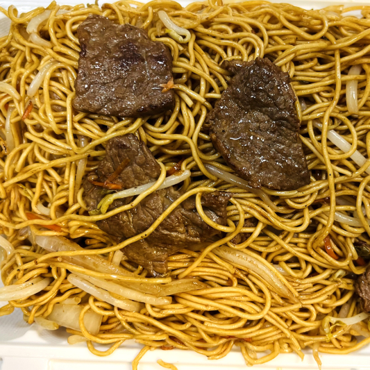 Beef Egg Noodles 牛肉幼面