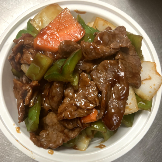 100. Black Pepper Steak with Onion