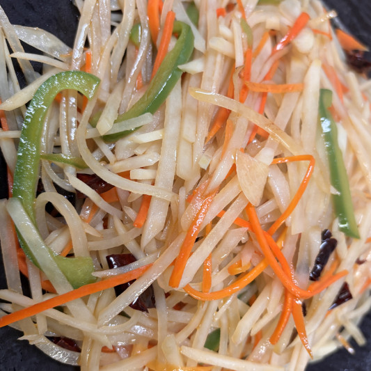 3. Hot & Sour Shredded Potatoes 酸辣士豆丝