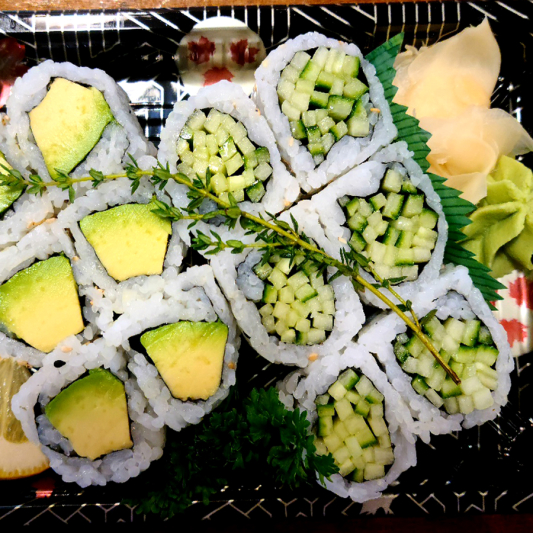 LS14. Veggie Maki Combo A (12 pcs)