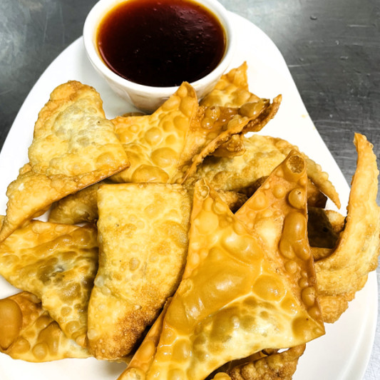 2. Deep-Fried Wonton 炸云吞