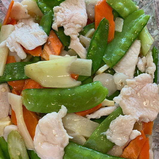 13. Chicken with Snow Peas 雪豆鸡 