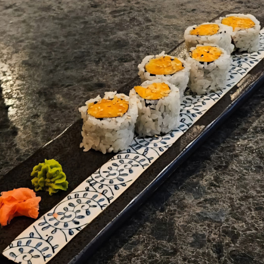 Sweet Potato Roll (6 pcs)