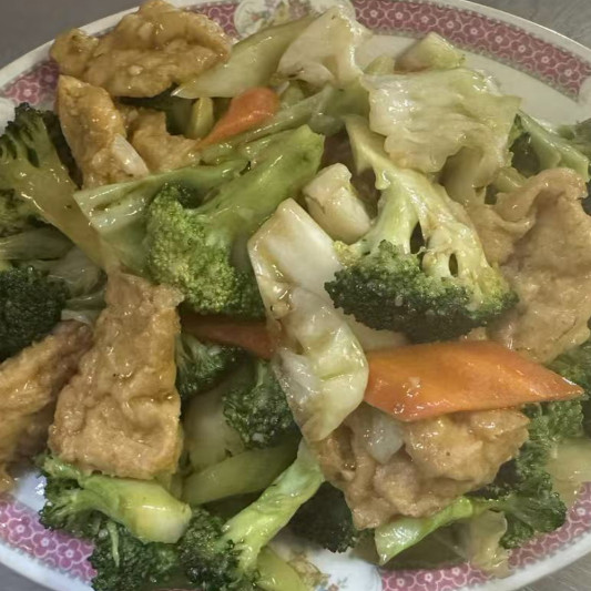 90. Tofu with Mixed Greens