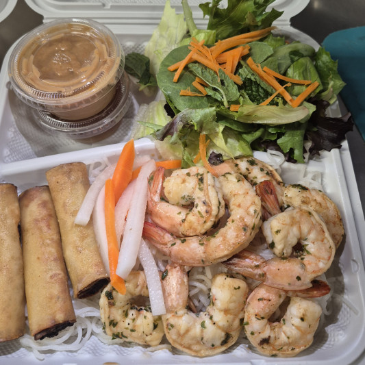 Grilled Shrimp Vietnamese Salad Box