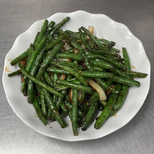 V10. Stir-Fried Green Beans