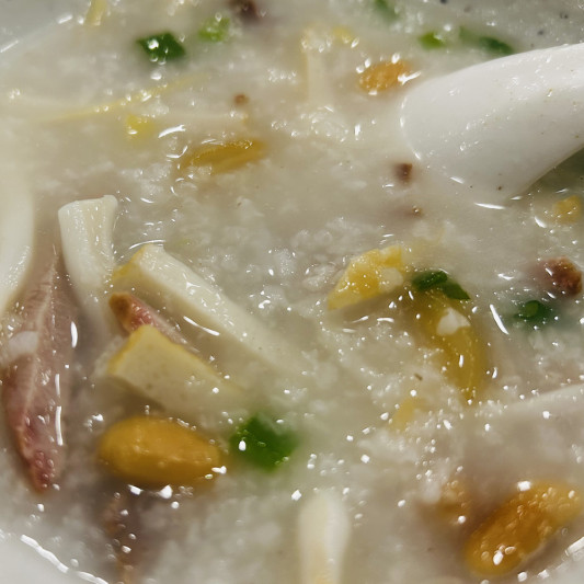 48. Squid, Pork, and Pork Rind Congee 艇仔粥