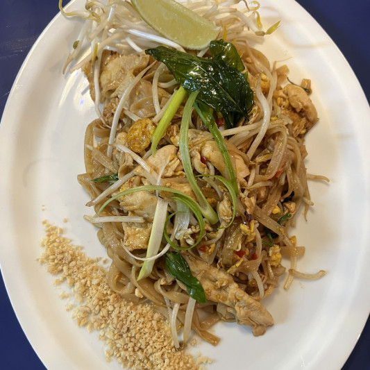 Basil Pad Thai