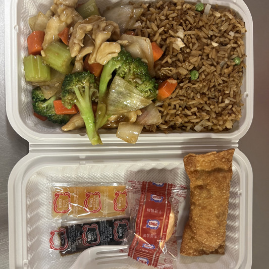 L12. Chicken with Mixed Vegetable & Almond