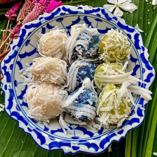 Khanom Tom (6 pcs)