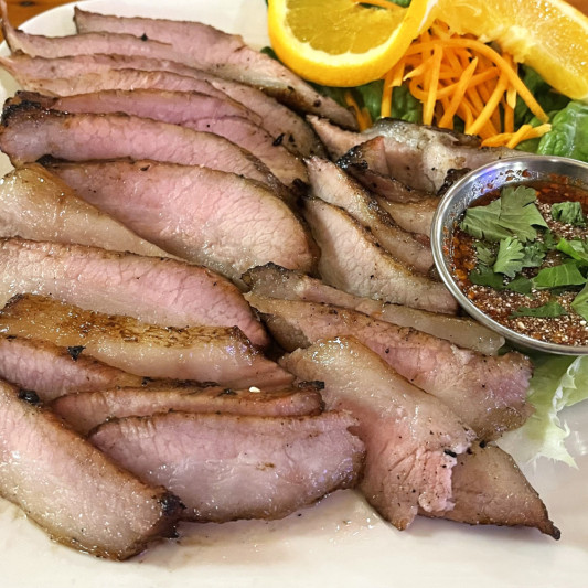 IS2. Khao Moo Yang