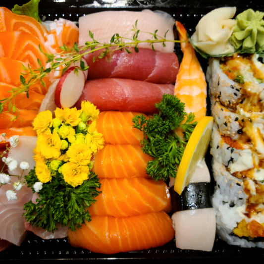 DS7. Sushi Sashimi Romance