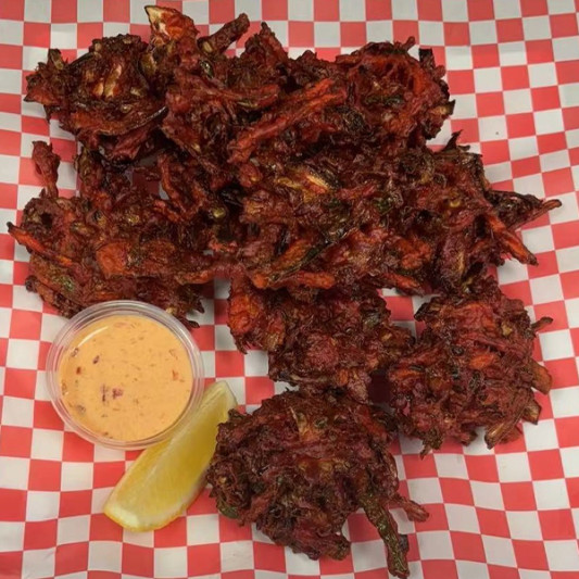 A3. Vegetable Pakora (10 pcs)