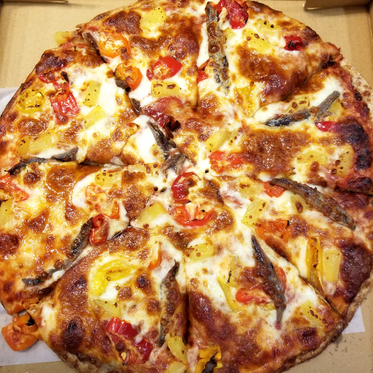 Three Roses Pizza Blue River Pizza House