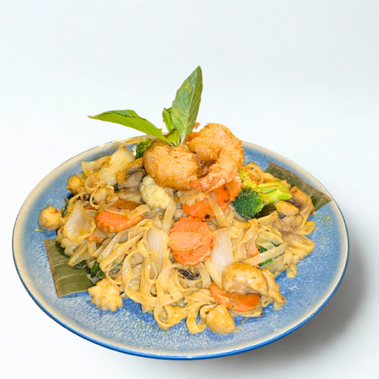 Seafood Curry Stir-Fry Noodles