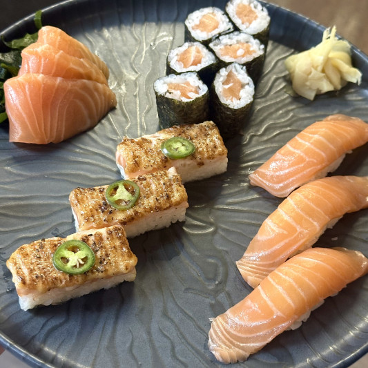 Salmon Set