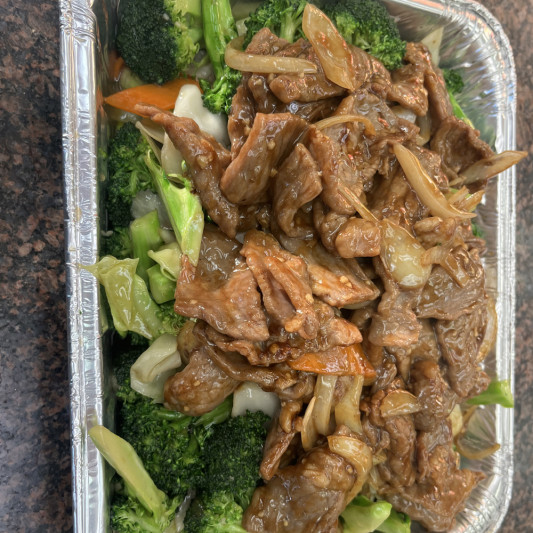 50. Beef & Mixed Greens