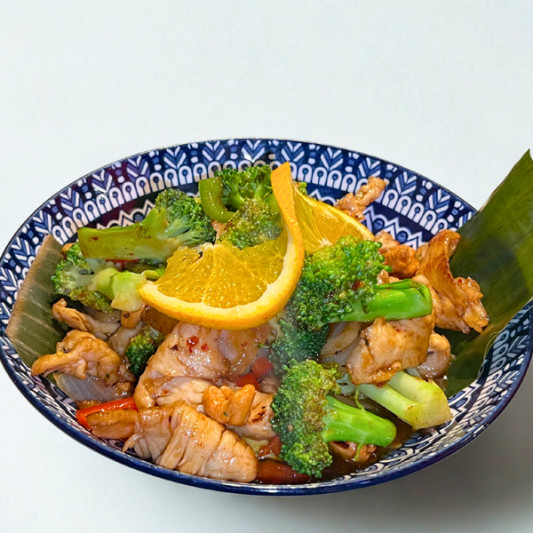 Chicken Cashew Stir-Fry